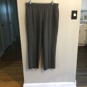 Dana Buchman Stretch Grey Check Pants